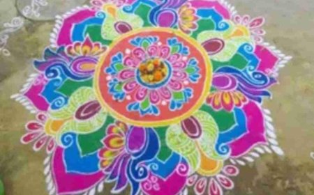 ಮನೆ ಮುಂದೆ ರಂಗೋಲಿ  ಯಾಕೆ ಹಾಕಬೇಕು ಗೊತ್ತಾ? ಇದರ ಮಹತ್ವದ ನೀವು ತಿಳಿಯಲೇಬೇಕು!