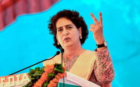 ಪ್ರಿಯಾಂಕಾ ಗಾಂಧಿ ವಾದ್ರಾ ಚುನಾವಣಾ ಅಖಾಡಕ್ಕೆ ವೇದಿಕೆ ಸಜ್ಜು! ವಯನಾಡಿನಿಂದ ಕಣಕ್ಕೆ