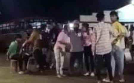 ಪ್ರವಾಸಕ್ಕೆ ಹೋದ ಕಾಲೇಜು ಹೆಣ್ಣು ಮಕ್ಕಳಿಗೆ ಕಿರುಕುಳ: ಬಿಯರ್ ಕುಡಿಸಿ ಡ್ಯಾನ್ಸ್ ಮಾಡುವಂತೆ ಉಪನ್ಯಾಸಕರ ಒತ್ತಾಯ! 