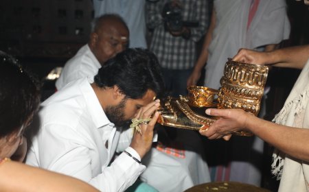 ಚನ್ನಪಟ್ಟಣ ಉಪಚುನಾವಣೆ: ನಾಮಪತ್ರಕ್ಕೂ ಮುನ್ನ ನಿಖಿಲ್ ಟೆಂಪಲ್ ರನ್..!