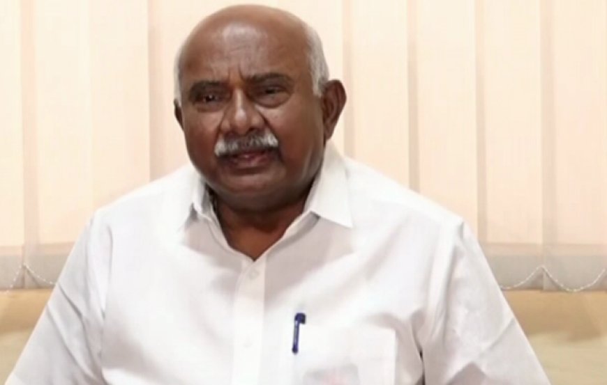 ಸಿದ್ದರಾಮಯ್ಯ ಕಾಂಗ್ರೆಸ್ ಪಕ್ಷವನ್ನು ಸಂಪೂರ್ಣವಾಗಿ ಹಾಳು ಮಾಡುತ್ತಿದ್ದಾರೆ: ಹೆಚ್.ವಿಶ್ವನಾಥ್