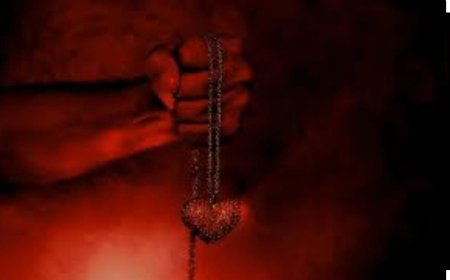 ನಿಜಕ್ಕೂ ಮನುಷ್ಯರ ಮೇಲೆ ದೇವರು ಬರೋದು ನಿಜಾನಾ.? ಈ ಸ್ಟೋರಿ ತಪ್ಪದೇ ನೋಡಿ!