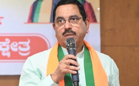 ಕಾಂಗ್ರೆಸ್ ಅದೆಷ್ಟೇ ಟೋಕನ್, ಹಣ ಹಂಚಿದರೂ ಗೆಲ್ಲೋದು NDA: ಪ್ರಹ್ಲಾದ್ ಜೋಶಿ ಭವಿಷ್ಯ