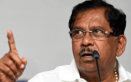 ಅವರಿಬ್ಬರೇ ರಾಜಕಾರಣ ಮಾಡುವುದಾದರೆ ನಾವ್ಯಾಕೆ!? CM, DCM ವಿರುದ್ಧ ಪರಮೇಶ್ವರ್ ಅಸಮಾಧಾನ!