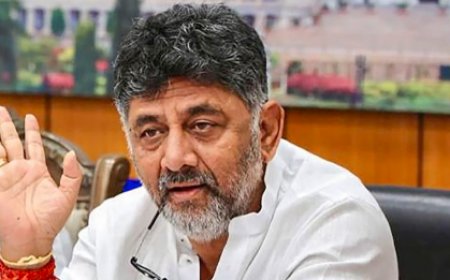 ಮುನಿರತ್ನ  ವಿರುದ್ದ ಡಿ.ಕೆ. ಶಿವಕುಮಾರ್ ಕಿಡಿ: ಆರ್.ಆರ್. ನಗರ ಜನರ ಬಗ್ಗೆ ಅನುಕಂಪ ವ್ಯಕ್ತಪಡಿಸಿದ ಡಿಸಿಎಂ