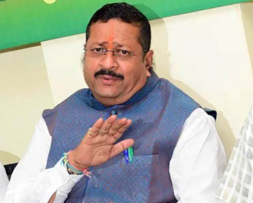 ಔತಣಕೂಟ ಮಾಡುವುದು, ಅಲ್ಲಿಂದ ಬೆನ್ನಿಗೆ ಚಾಕು ಹಾಕುವುದು ಅಲ್ಲ: BSY, ವಿಜಯೇಂದ್ರ ವಿರುದ್ಧ ಯತ್ನಾಳ್ ವಾಗ್ದಾಳಿ