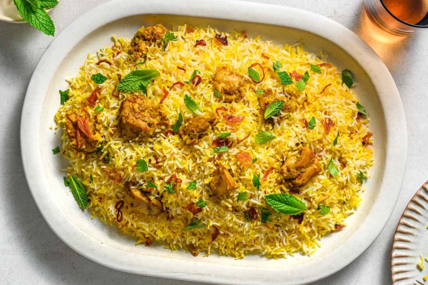 Chicken Biryani Recipe: ಸಂಡೇ ಸ್ಪೆಷಲ್‌ ಆಗಿ ರೆಸ್ಟೋರೆಂಟ್‌ ಸ್ಟೈಲ್‌ನಲ್ಲಿ ಚಿಕನ್‌ ಬಿರಿಯಾನಿ ಮಾಡಿ..! ಇಲ್ಲಿದೆ ರೆಸಿಪಿ