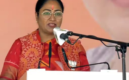 ಮೊದಲ ಬಾರಿ ಶಾಸಕಿಗೆ ಖುಲಾಯಿಸಿದ ಅದೃಷ್ಟ: ದೆಹಲಿ ಮುಖ್ಯಮಂತ್ರಿಯಾಗಿ ರೇಖಾ ಗುಪ್ತಾ ಪ್ರಮಾಣ ವಚನ ಸ್ವೀಕಾರ