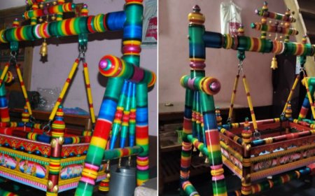 ಅಂಬರೀಶ್ ಆಸೆ ಈಡೇರಿಸಿದ ರಾಕಿಂಗ್ ಸ್ಟಾರ್ ಯಶ್! ಮಂಡ್ಯದ ಮೊಮ್ಮಗನಿಗಾಗಿ ಕಲಘಟಗಿಯಲ್ಲಿ ತೊಟ್ಟಿಲು ಸಿದ್ಧ!