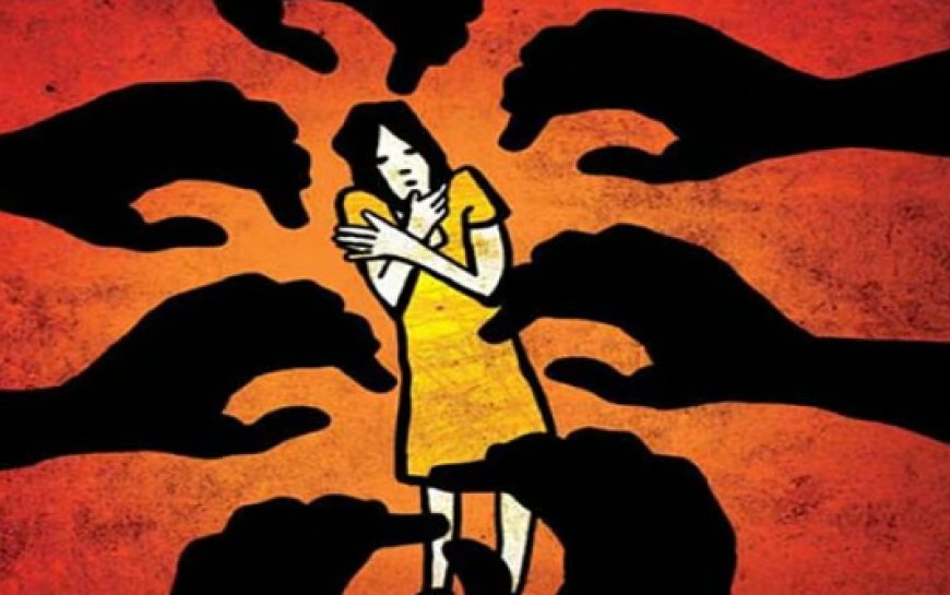 Gang Rape: ಐವರು ಕಾಮುಕರಿಂದ ಬಾಲಕಿ ಮೇಲೆ ಸಾಮೂಹಿಕ ಅತ್ಯಾಚಾರ..!