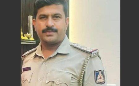 ಬೆಂಗಳೂರಿನಲ್ಲಿ ಪೊಲೀಸಪ್ಪನ ಕರ್ಮಕಾಂಡ: 4 ಕೋಟಿ ಆಸ್ತಿ ಪಡೆಯಲು ಹೋಗಿ ಲೋಕಾಯುಕ್ತ ಬಲೆಗೆ!