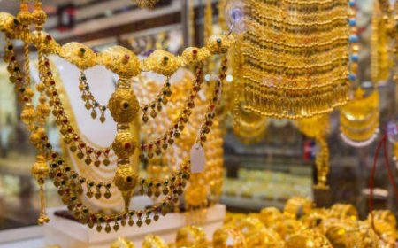 Gold Rate: ಅಕ್ಷಯ ತೃತೀಯಕ್ಕೂ ಮುಂಚೆ ಬಂಗಾರಕ್ಕೆ ಭಾರೀ ಬೇಡಿಕೆ: 1 ಲಕ್ಷ ರೂ. ಗಡಿ ದಾಟಿದ ಚಿನ್ನದ ದರ! ತೀವ್ರ ಬೆಲೆ ಏರಿಕೆಗೆ ಕಾರಣವೇನು?