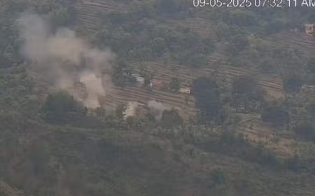 ಆಪರೇಷನ್ ಸಿಂಧೂರ್ʼಗೆ ಬೆಚ್ಚಿಬಿದ್ದ ಪಾಪಿ ಪಾಕ್: ಪ್ರತೀಕಾರದ ದಾಳಿಯ ವಿಡಿಯೋ ಬಿಡುಗಡೆ ಮಾಡಿದ ಸೇನೆ