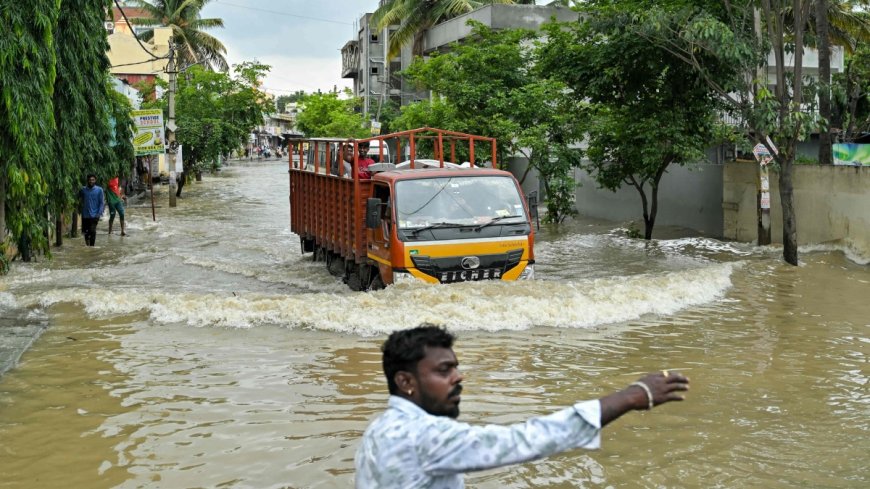 Karnataka Rains: ನಿರಂತರ ಮಳೆಗೆ ಬೆಚ್ಚಿ ಬಿದ್ದ ಸಿಲಿಕಾನ್ ಸಿಟಿ: ಭಾರಿ ಮಳೆಗೆ ರಾಜ್ಯದಲ್ಲಿ 4 ಸಾವು