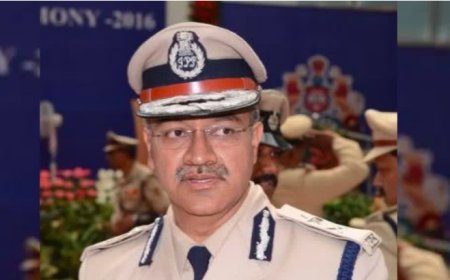 ಕಾಲ್ತುಳಿತ ಪ್ರಕರಣದಲ್ಲಿ ನಾಲ್ವರ ಬಂಧನ: ಬೆಂಗಳೂರಿನ ನೂತನ ಆಯುಕ್ತರಾಗಿ ಸೀಮಂತ್ ಕುಮಾರ್ ಸಿಂಗ್ ನೇಮಕ!