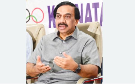 ಕಾಲ್ತುಳಿತ ಕೇಸ್: ಸಿಎಂ ರಾಜಕೀಯ ಕಾರ್ಯದರ್ಶಿ ಹುದ್ದೆಯಿಂದ ಗೋವಿಂದರಾಜುಗೆ ಗೇಟ್ ಪಾಸ್