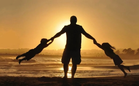 Happy Fathers Day 2025: ವಿಶ್ವ ಅಪ್ಪಂದಿರ ದಿನಾಚರಣೆಯನ್ನು ಏಕೆ ಆಚರಿಸಲಾಗುತ್ತೆ? ಇದರ ಮಹತ್ವವನ್ನು  ತಿಳಿದುಕೊಳ್ಳಿ!