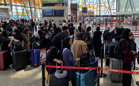 Israel-Iran War: ಯುದ್ಧ ಪೀಡಿತ ಇರಾನ್’ನಿಂದ 110 ಭಾರತೀಯ ವಿದ್ಯಾರ್ಥಿಗಳು ತಾಯ್ನಾಡಿಗೆ ವಾಪಸ್..!