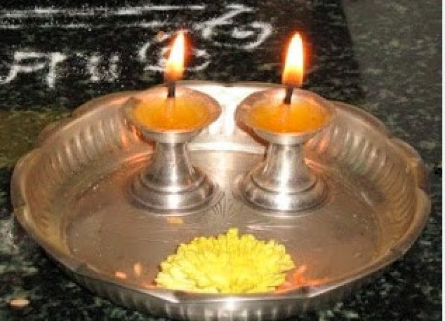 ದೀಪಗಳಿಗೆ ಎರಡು ಬತ್ತಿ ಹಾಕಿ ಬೆಳಗಿಸೋದು ಯಾಕೆ ಗೊತ್ತಾ..?