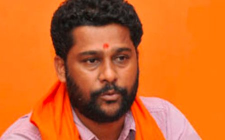 ದ್ವೇಷದ ಭಾಷಣ ಆರೋಪ: ಶರಣ್ ಪಂಪ್ ವೇಲ್ ವಿರುದ್ಧ ಬಂಧನಕ್ಕೆ ತಡೆ – ಹೈಕೋರ್ಟ್ ಮಹತ್ವದ ಸೂಚನೆ