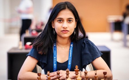 Chess World Cup: ಕೊನೆರು ಹಂಪಿಗೆ ಸೋಲು: 19 ವರ್ಷದ ಯುವತಿಯಿಂದ ಭಾರತಕ್ಕೆ ಚೊಚ್ಚಲ ವಿಶ್ವಕಿರೀಟ..!