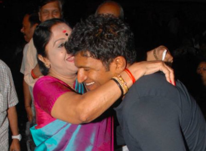 B Saroja Devi: "ಪುನೀತ್ ನನ್ನ ಮಗನಾಗಿದ್ದರೆ ಎಷ್ಟು ಚೆನ್ನಾಗಿರುತ್ತಿತ್ತು" ಎಂದಿದ್ದ ಸರೋಜಾದೇವಿ!