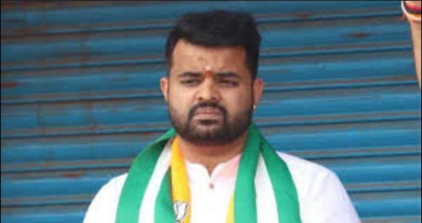 ಪ್ರಜ್ವಲ್ ರೇವಣ್ಣನಿಗೆ ಜೈಲೇ ಗತಿ.! ಜಾಮೀನು ಅರ್ಜಿ ವಜಾಗೊಳಿಸಿದ ಹೈಕೋರ್ಟ್