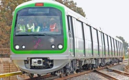 ಮೆಟ್ರೋ ಪ್ರಯಾಣಿಕರೇ.. ಇದು ನಿಮ್ಮ ಗಮನಕ್ಕಿರಲಿ.. ಇಲ್ದಿದ್ರೆ ಬೀಳುತ್ತೆ ಭಾರೀ ದಂಡ!