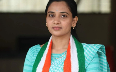 ED Raid: ಕಾಂಗ್ರೆಸ್ ನಾಯಕಿ ಕುಸುಮಾಗೆ ಇಡಿ ಶಾಕ್: ವೀರೇಂದ್ರ ಪಪ್ಪಿ ಜೊತೆ ಲಿಂಕ್!