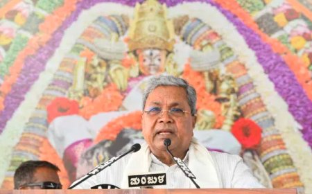 ಇತಿಹಾಸ ತಿರುಚಬೇಡಿ, ಟಿಪ್ಪು ಸುಲ್ತಾನ್ ಕೂಡ ದಸರಾ ಆಚರಿಸಿದ್ದರು: ಸಿಎಂ ಸಿದ್ದರಾಮಯ್ಯ