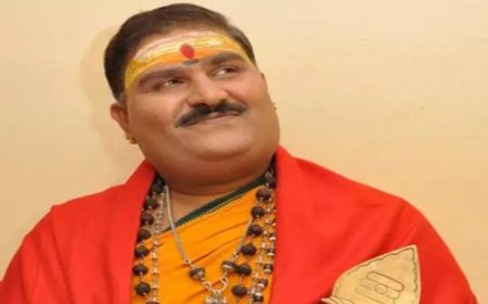 ಕರ್ನಾಟಕ ಮೂರು ಭಾಗ, ಭಾರತ ಎರಡು ಭಾಗ ಆಗುತ್ತೆ: ಬ್ರಹ್ಮಾಂಡ ಗುರೂಜಿ ಸ್ಪೋಟಕ ಭವಿಷ್ಯ