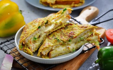 ಬ್ರೇಕ್ ​ಫಾಸ್ಟ್ʼ​​ಗೆ ಬ್ರೆಡ್​ ಆಮ್ಲೆಟ್​ ಸೇಫ್​ ಅಲ್ವಾ? ತಿನ್ನೋಕು ಮೊದ್ಲು ಈ ವಿಚಾರ ತಿಳಿದುಕೊಳ್ಳಿ