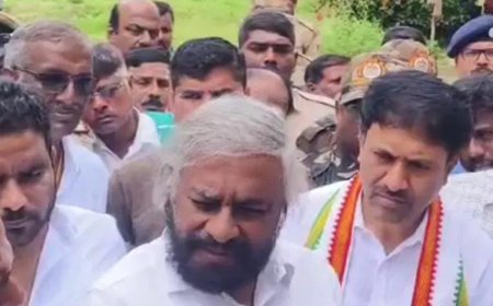 ಹುಲಿ ದಾಳಿಗೆ ವ್ಯಕ್ತಿ ಸಾವು: “ಬೋನು ಇಡಲು ವಿಳಂಬ ಮಾಡಿದವರ ವಿರುದ್ಧ ಕ್ರಮ”:  ಈಶ್ವರ್ ಖಂಡ್ರೆ ಎಚ್ಚರಿಕೆ