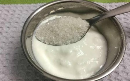 ಮೊಸರಿಗೆ ಸಕ್ಕರೆ ಬೆರೆಸಿ ಕುಡಿಯೋದ್ರಿಂದ ಚರ್ಮ- ಕೂದಲಿಗೆ ಎಷ್ಟೆಲ್ಲಾ ಪ್ರಯೋಜನಗಳಿವೆ ಗೊತ್ತೇ?