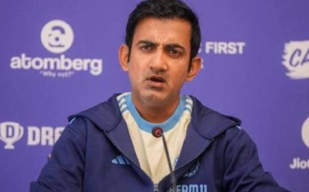 ಕೋಚ್ ಗಂಭೀರ್ ಗೆ ಆರ್ಷ್‌ದೀಪ್‌ ಸಿಂಗ್‌ ಬೇಡವಾ? ಟೀಮ್‌ ಇಂಡಿಯಾದ ಬೆಸ್ಟ್‌ ಬೌಲರ್‌ ಬೆಂಚ್‌ʼನಲ್ಲಿ!