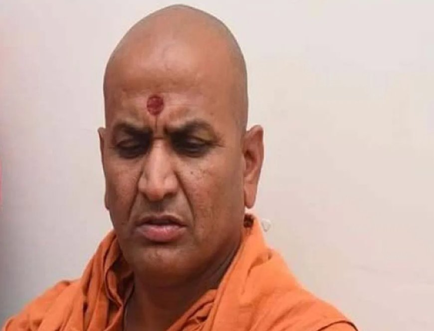 ಸ್ವಾಮೀಜಿಯಾಗಿ ಗಂಭೀರವಾಗಿರಬೇಕು, ನೀವು ಒಳ್ಳೆಯ ಪ್ರಜೆಯಲ್ಲ: ಕನ್ನೇರಿ ಶ್ರೀಗಳಿಗೆ ಸುಪ್ರೀಂ ತರಾಟೆ