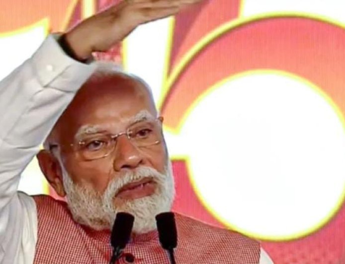 ನಮ್ಮ ಹೆಣ್ಣುಮಕ್ಕಳು ಯುದ್ಧ ವಿಮಾನಗಳನ್ನು ಹಾರಿಸುತ್ತಿದ್ದಾರೆ: ಪಾಕ್ ಗೆ ಎಚ್ಚರಿಕೆ ಸಂದೇಶ ಕೊಟ್ಟ ಪಿಎಂ ಮೋದಿ